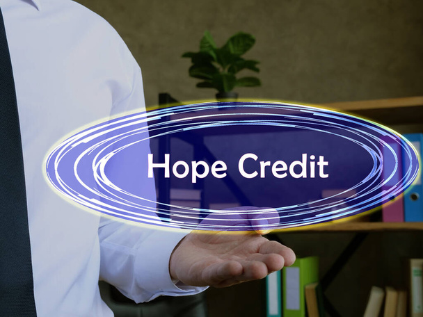 Concetto aziendale su Hope Credit con segno sul foglio - Foto, immagini