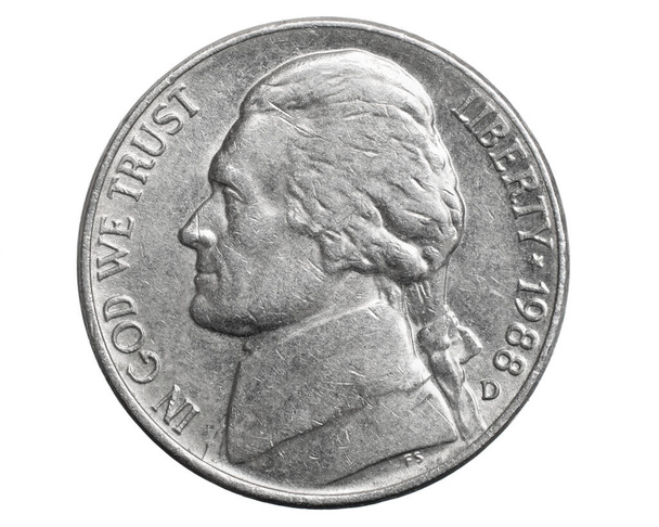 Moneta americana da cinque centesimi isolata su sfondo bianco - Foto, immagini