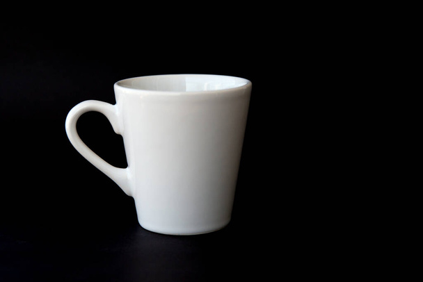 white mug on black background - Fotografie, Obrázek