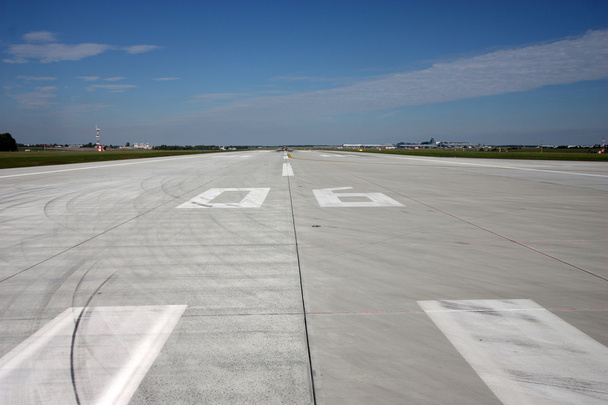 Start-en landingsbaan - Foto, afbeelding