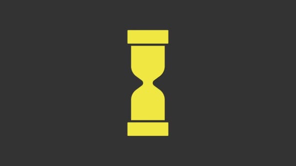 Żółta Stara klepsydra z płynącą ikoną piasku na szarym tle. Piaskowy znak zegara. Koncepcja zarządzania czasem i biznesem. 4K Animacja graficzna ruchu wideo - Materiał filmowy, wideo