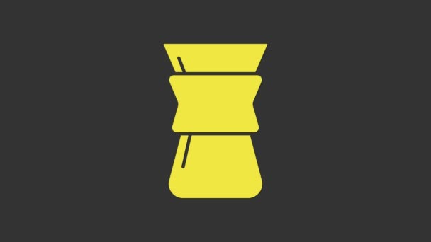 Gri arkaplanda izole edilmiş sarı kahve makinesi ikonu. Alternatif kahve demleme yöntemleri. Kahve kültürü. 4K Video hareketli grafik canlandırması - Video, Çekim