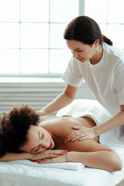 Beauty and body care. Woman in SPA salon - Foto, Imagem