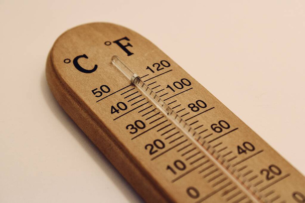 thermometer to measure temperature - Fotoğraf, Görsel