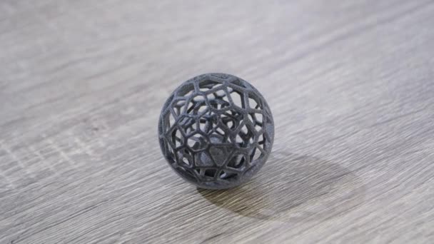 Objeto impreso en una impresora 3D en polvo de poliamida en polvo - Imágenes, Vídeo