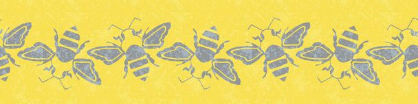 Honigbienen Vektor nahtlose Grenze. Handgezeichnetes fliegendes Insekt im Stil einer grauen Silhouette auf gelbem Hintergrund. Gartenflügelkäfer-Banner. Für Kanten, Besatz, Band. Garten- oder Naturschutzkonzept. - Vektor, Bild