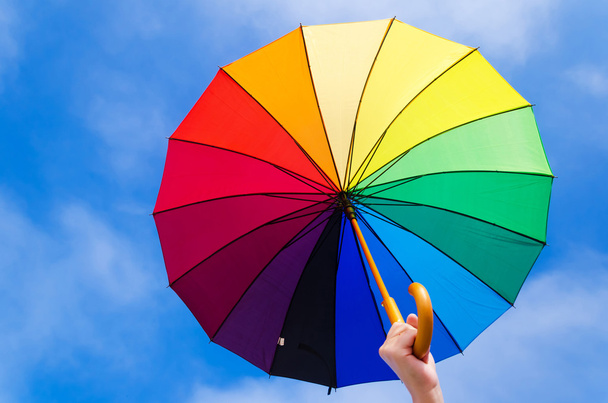 Fondo del paraguas del arco iris
 - Foto, Imagen