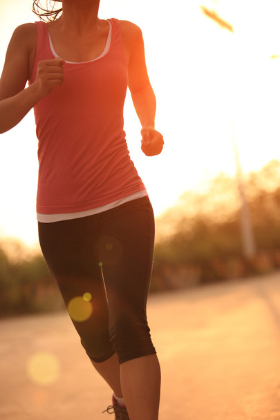 Entraînement de jogging femme
 - Photo, image