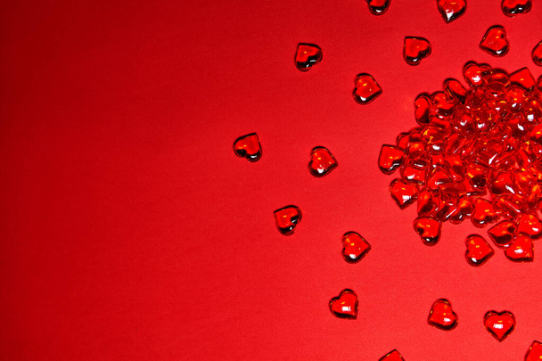 День Святого Валентина серце фон. Багато барвистих сердець - валентинковий фон. Красиве декоративне серце у формі червоного фону, концепція дня Святого Валентина
 - Фото, зображення