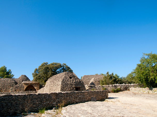 Стародавні сільськогосподарських надвірних будівель в селі bories, Франції - Фото, зображення