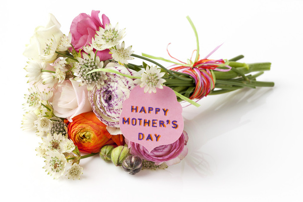 όμορφης ανθοδέσμης των λουλουδιών άνοιξη για την ημέρα της μητέρας - Φωτογραφία, εικόνα
