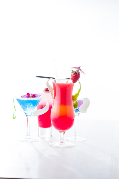 Fresh tropical layered cocktails - Valokuva, kuva