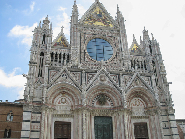Sienan katedraali
 - Valokuva, kuva