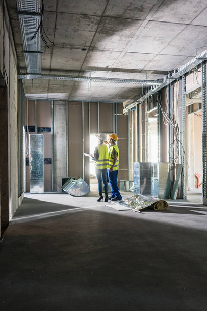 Interior construction works in a building - Foto, afbeelding
