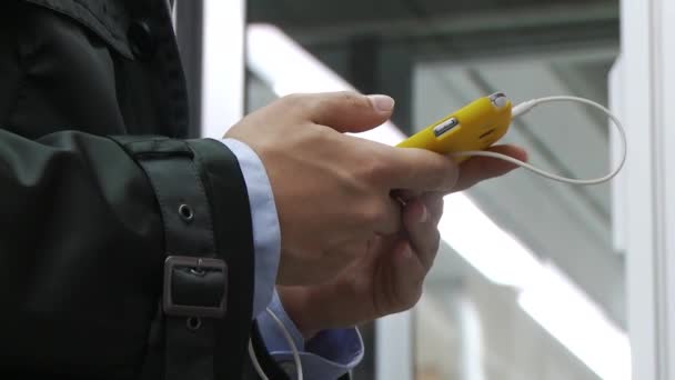 Commuting to work and smartphone entertainment - Footage, Video