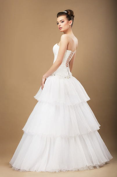 Full Length Portrait of Graceful Bide in White Wedding Dress - Foto, Imagem