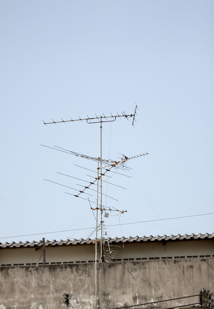 Antena en recibir señales de TV
. - Foto, Imagen