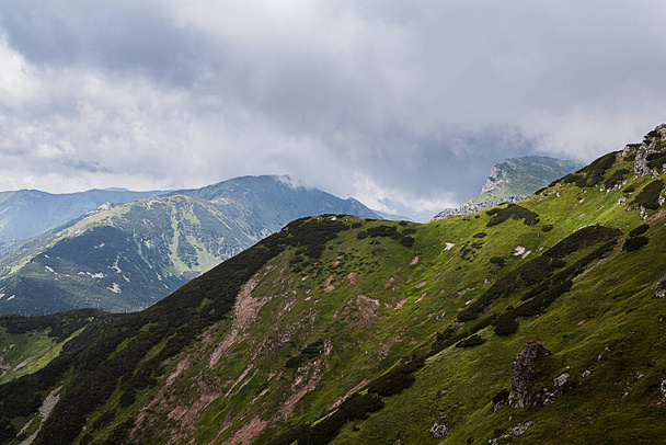 Горный ландшафт Татранского национального парка - Фото, изображение