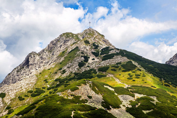 Paisagem montanhosa no Parque Nacional Tatra - Foto, Imagem