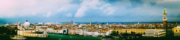 Venecia Ciudad en estilo vintage - Foto, Imagen