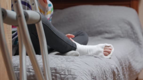 Little Girl Plaster Crutches - Footage, Video