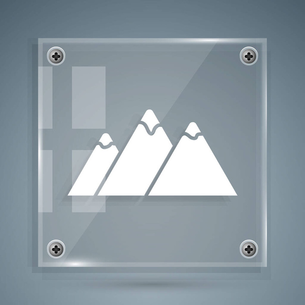 Icono Montañas Blancas aislado sobre fondo gris. Símbolo de victoria o concepto de éxito. Paneles cuadrados de vidrio. Vector. - Vector, Imagen