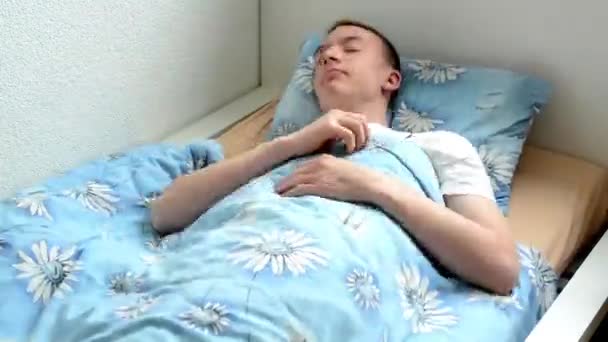 Mann schläft ein - Zeitraffer - Filmmaterial, Video