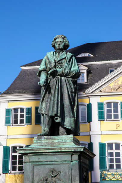 Monumento a Beethoven en Bonn
 - Foto, imagen