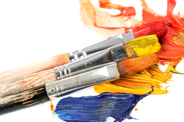 Paints and brushes - Foto, imagen