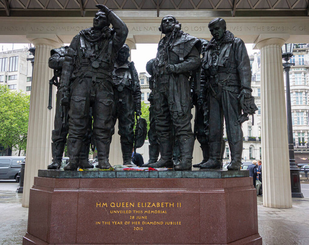 The Royal Air Force Bomber Command Memorial in Green Park, London, UK - Photo, Image