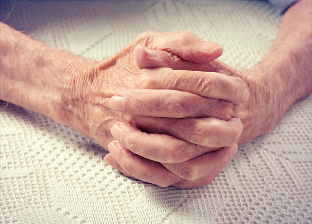 Old people holding hands. - Φωτογραφία, εικόνα