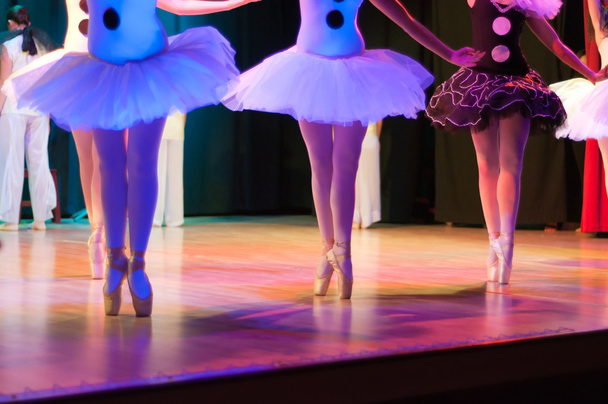 Bailarines de ballet clásicos
 - Foto, Imagen