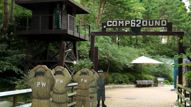 Filmezés június 17, 2015 Történelmi Park of Geoje POW Camp in geojedo island, Korea. - Felvétel, videó