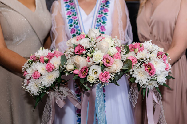 Bouquet of the bride and bridesmaids of the bride - Photo, Image