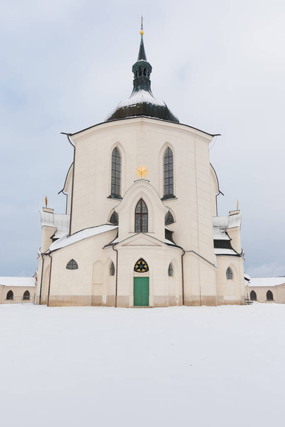 Pellegrinaggio Chiesa di San Giovanni Nepomuceno a Zelena Hora, Repubblica Ceca, è il capolavoro dell'architetto Santini Aichl. Patrimonio culturale ceco e patrimonio mondiale dell'UNESCO monumento.Gotico barocco in Europa - Foto, immagini