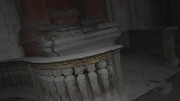igreja abandonada vista altar - Filmagem, Vídeo