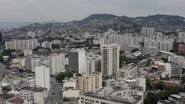 Město Rio de Janeiro, Brazílie. Severně od města Rio de Janeiro. - Záběry, video