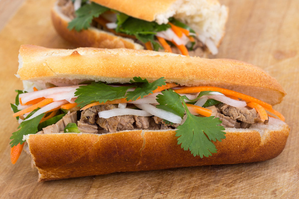 Banh mi Vietnamees varkensvlees sandwich - Foto, afbeelding