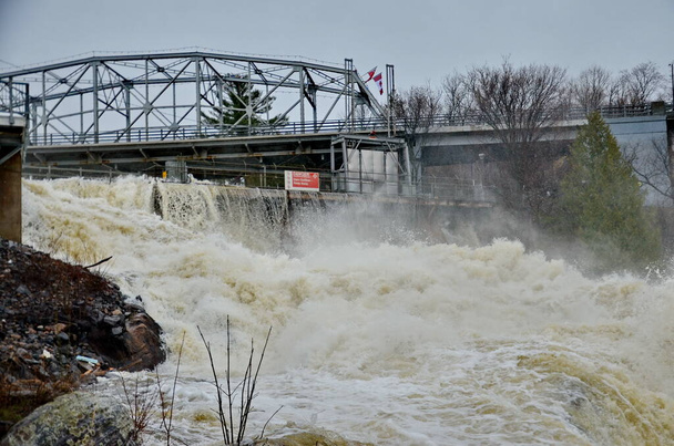 Inondation printanière à Bracebridge, Ontario, Canada, 2019 - Photo, image