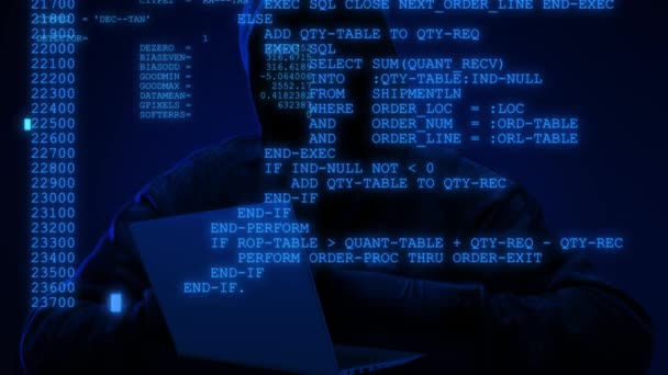 4K - Hacker kód fut le a számítógép képernyőjén terminál  - Felvétel, videó