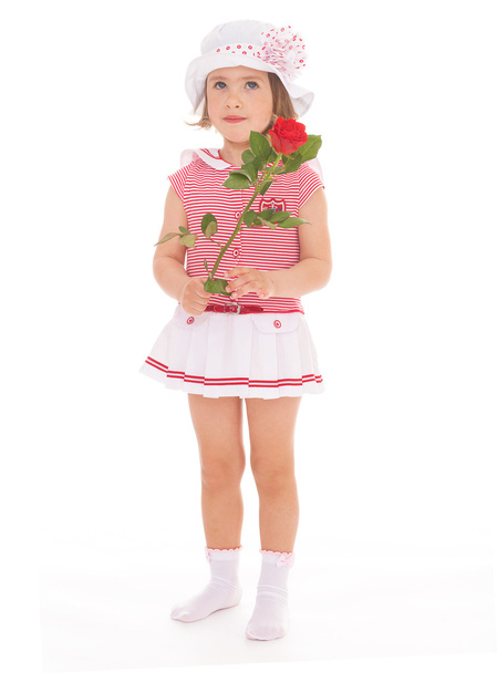 Encantadora niña con flor de rosa roja
 - Foto, imagen