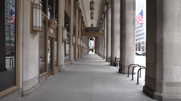 Civic Opera Building Walkway and Entrance Sign, Chicago, USA - Záběry, video