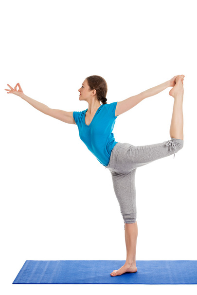 Йога - молодий красивою жінкою роблять йоги Асани excerise - Фото, зображення