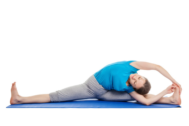 Yoga - jonge mooie vrouw doen yoga asana excerise - Foto, afbeelding