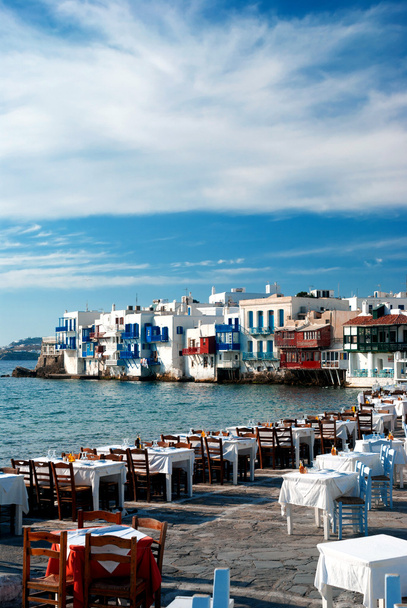 Mała dzielnica Wenecji wzdłuż brzegu Mykonos, Grecja - Zdjęcie, obraz