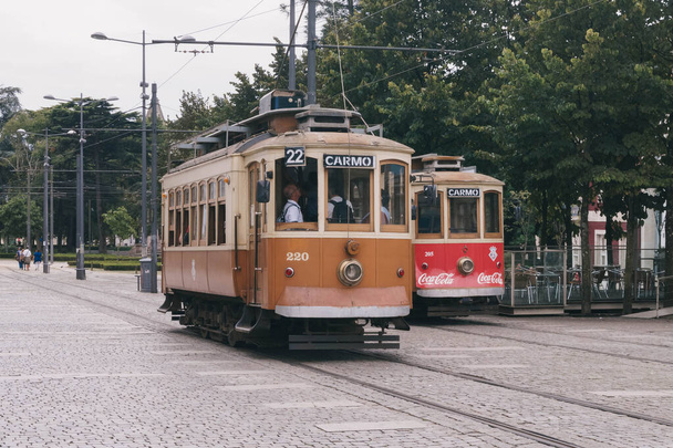 historische Porto 's tram, Portugal - Foto, afbeelding