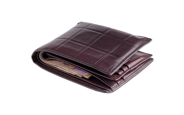 чоловічий шкіряний гаманець з грошима. вживаний чоловічий гаманець ізольований на білому тлі
 - Фото, зображення