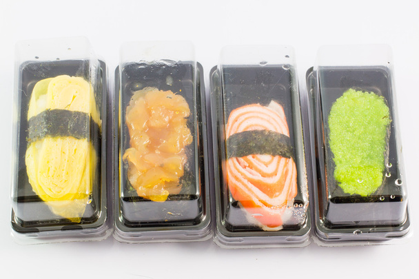 Sushi-rullan lähikuva
 - Valokuva, kuva
