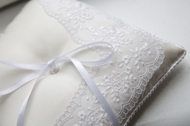 pillow for wedding rings - Foto, imagen