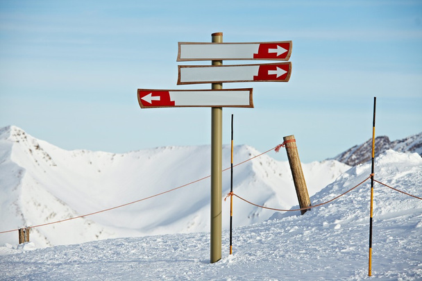 Blank direction signs in a ski resort - Foto, Imagen